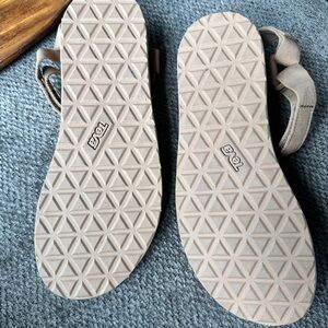 Teva Universal Sandal - Sand Dune